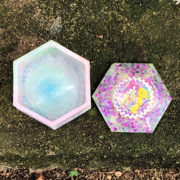 Handmade Lisa Frank Cat Dog UV Resin Trinket Box - Picture 11 of 16